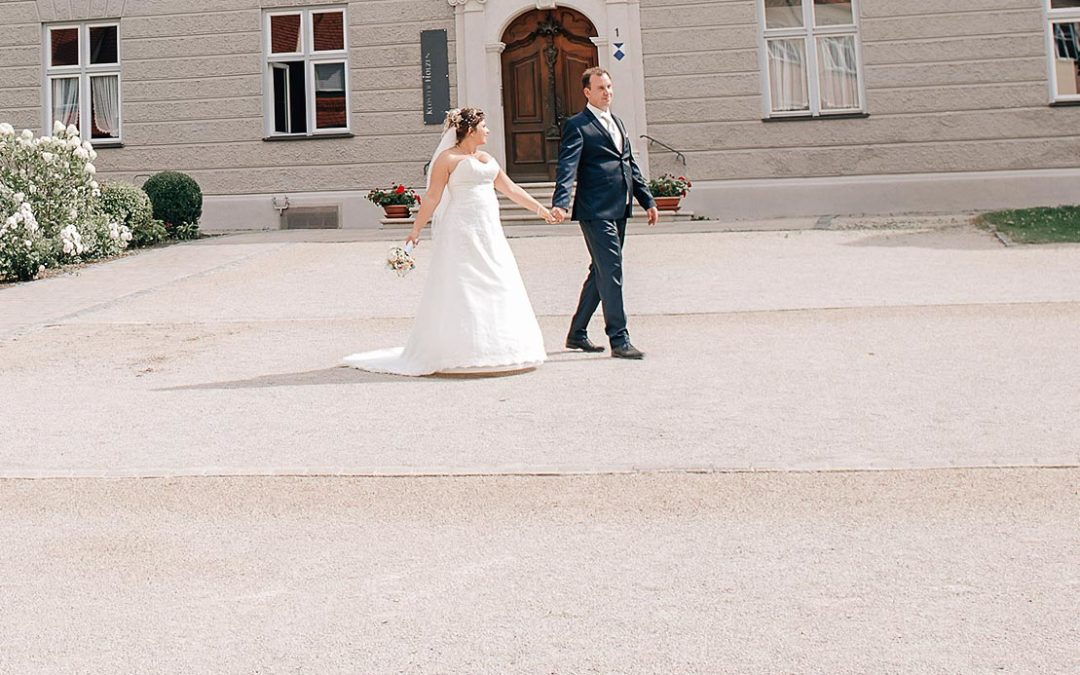 Sabrina & Rainer 28.07.2018 / 90 Hochzeitsgäste / Sommerhochzeit in Altrosa – Gold
