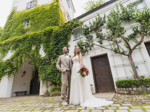 Nicole & Thomas 22.06.2024 / 60 Gäste / Burgunderrot Ritterschloss